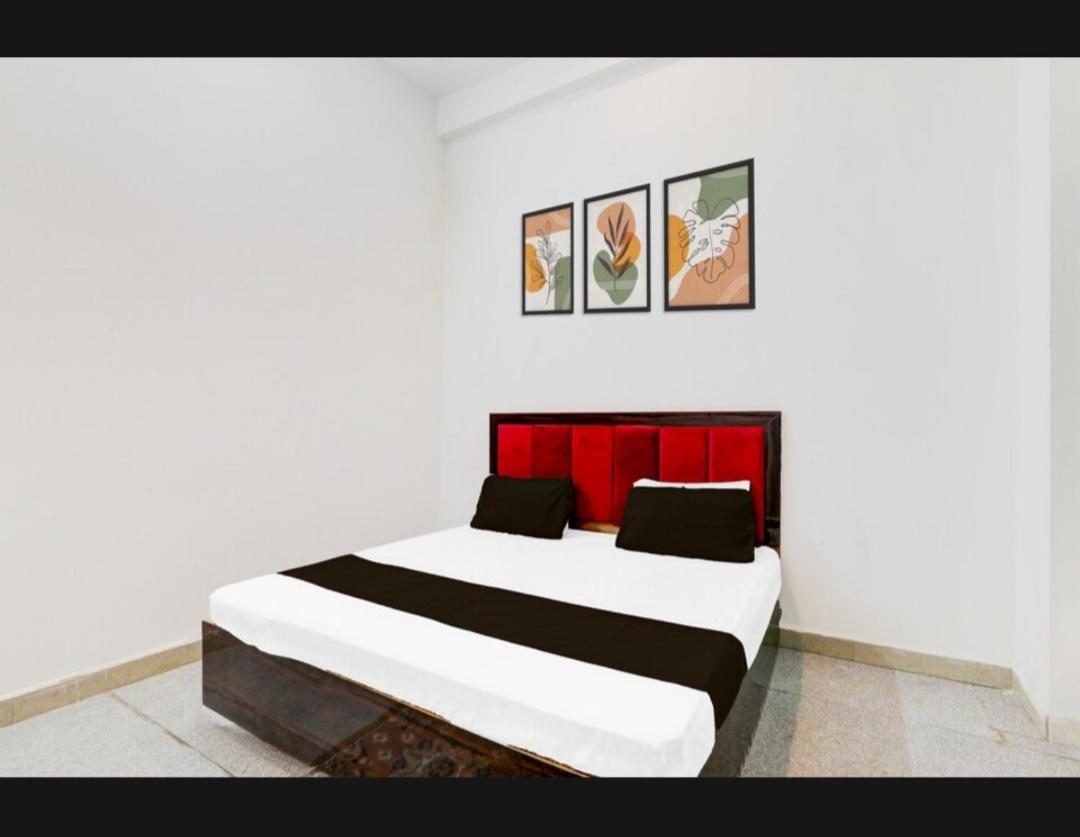 Hotel Basera Inn Raebareli Екстер'єр фото